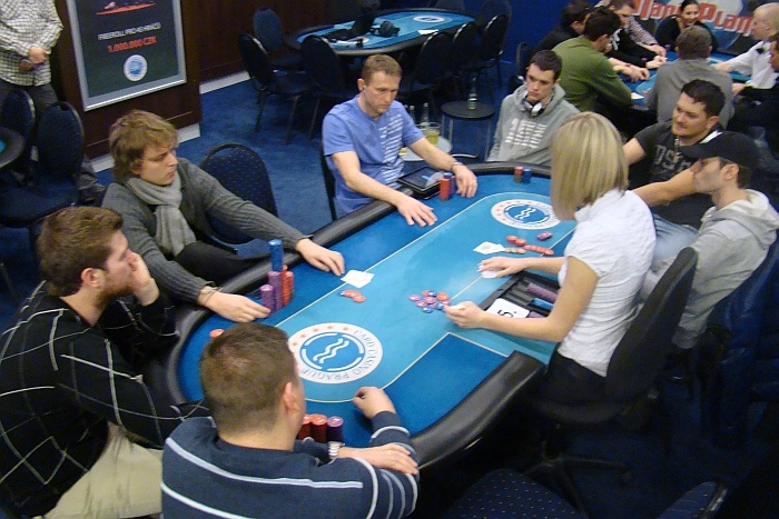 Main Event Březen