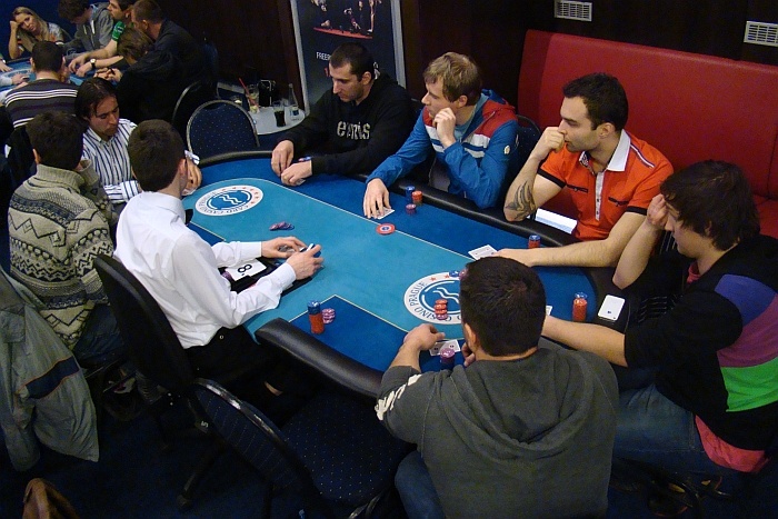 Main Event Březen
