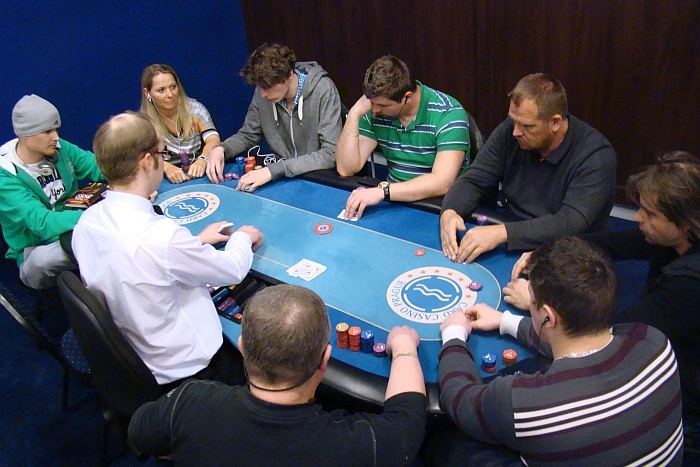 Main Event Březen